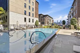 250 Henley Pl, Weehawken Twp., NJ 07086 - Photo 44