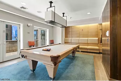 250 Henley Pl #207, Weehawken Twp., NJ 07086 - Photo 40