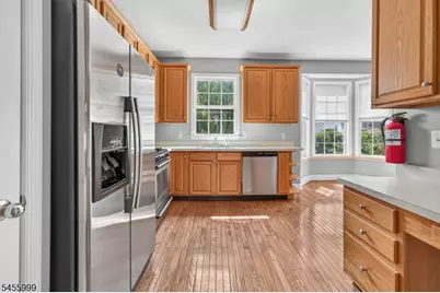 2 Hope St, Lopatcong Township, NJ 08865 - Photo 4