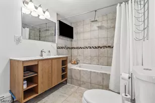 6720 Jackson St, Guttenberg, NJ 07093 - Photo 14