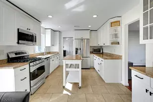 10 Cambray Rd, Montville Township, NJ 07045 - Photo 18