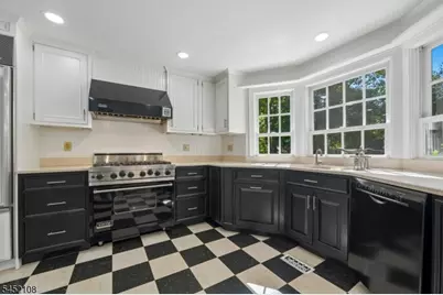 10 Delwick Ln, Millburn, NJ 07078 - Photo 12