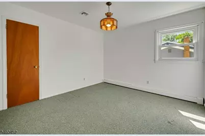 10 Klimback Ct, West Caldwell, NJ 07006 - Photo 14