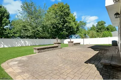 10 Klimback Ct, West Caldwell, NJ 07006 - Photo 18