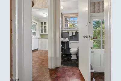 7 Tuxedo Rd, Glen Ridge, NJ 07028 - Photo 16