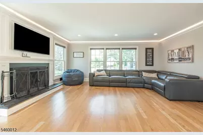 9 Alexandria Dr, East Hanover Township, NJ 07936 - Photo 18
