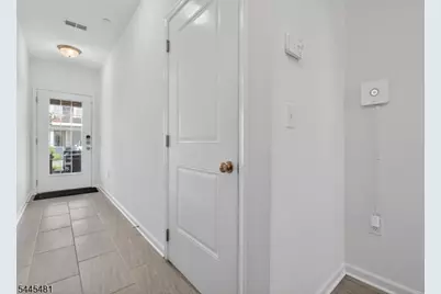 197 Roosevelt Drive #197, Wood Ridge, NJ 07075 - Photo 12