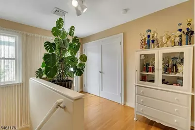 444 Riverside Ave, Lyndhurst Township, NJ 07071 - Photo 12