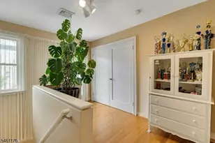 444 Riverside Ave, Lyndhurst Township, NJ 07071 - Photo 12