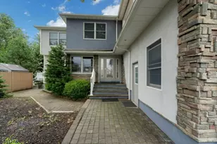 444 Riverside Ave, Lyndhurst Township, NJ 07071 - Photo 2