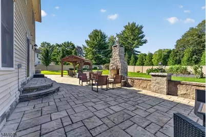 2 Saint Andrews Dr, Washington Township, NJ 07882 - Photo 8