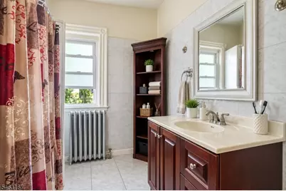 68 Tenafly Rd, Englewood, NJ 07631 - Photo 18