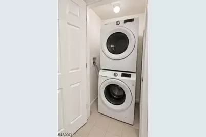 524 Great Beds Ct, Perth Amboy, NJ 08861 - Photo 12
