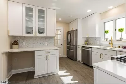 211 Conway Ct, South Orange, NJ 07079 - Photo 18