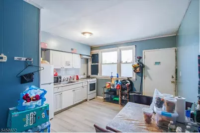 37 Newark Pompton Tpke, Little Falls Township, NJ 07424 - Photo 6
