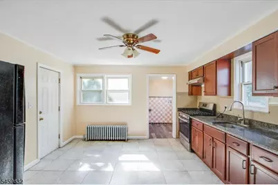 37 Newark Pompton Tpke, Little Falls Township, NJ 07424 - Photo 14