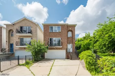 12 Seabury Ct, Newark, NJ 07104 - Photo 2