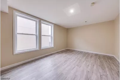 12 Seabury Ct, Newark, NJ 07104 - Photo 10