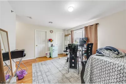12 Seabury Ct, Newark, NJ 07104 - Photo 34