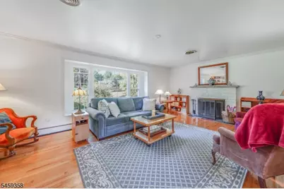 2 Orchard Dr, Scotch Plains Township, NJ 07076 - Photo 4
