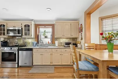 366 Broad St, Woodbridge Township, NJ 07077 - Photo 12