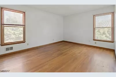22 Ditmars Cir, Hillsborough Township, NJ 08844 - Photo 32