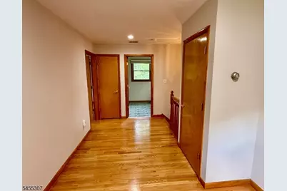 31 Hillside Ave, Florham Park, NJ 07932 - Photo 26