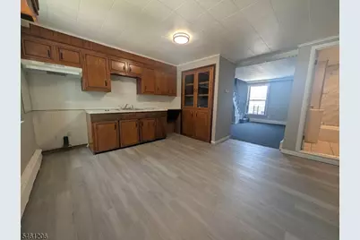 7 B Prospect St #7B, Belvidere, NJ 07823 - Photo 2