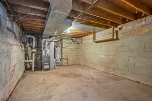 102 Kingsberry Dr, Franklin Township, NJ 08873 - Photo 24