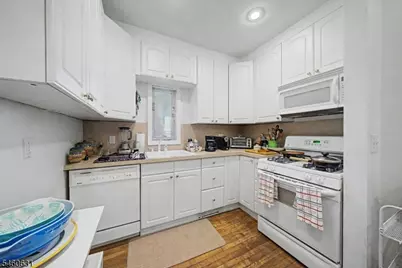 327 North Ave E, Cranford Township, NJ 07016 - Photo 12