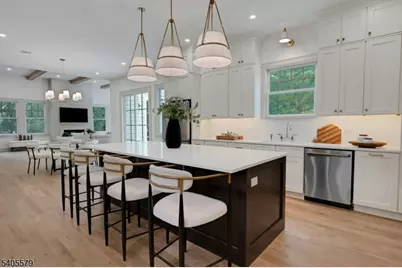 38 Brookside Ter, North Caldwell, NJ 07006 - Photo 8