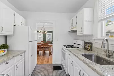 18 Stewart Pl, Fanwood, NJ 07023 - Photo 14