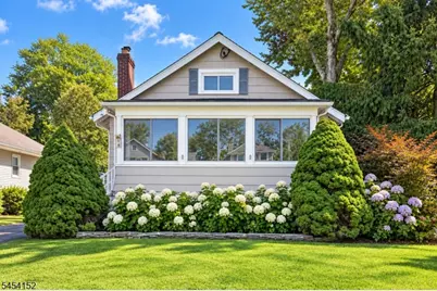 18 Stewart Pl, Fanwood, NJ 07023 - Photo 1