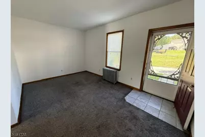 112 Mill St, Hackettstown, NJ 07840 - Photo 10