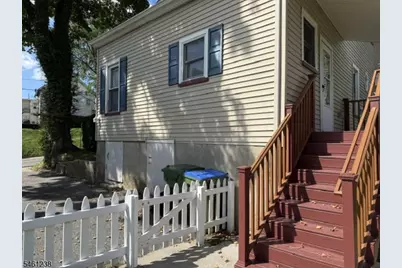 112 Mill St, Hackettstown, NJ 07840 - Photo 4