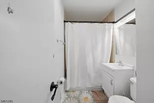 156 Baker Ave, South Plainfield, NJ 07080 - Photo 14