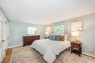 26 Cornell Wy, Montclair, NJ 07043 - Photo 18