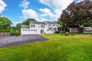 26 Cornell Wy, Montclair, NJ 07043 - Photo 34