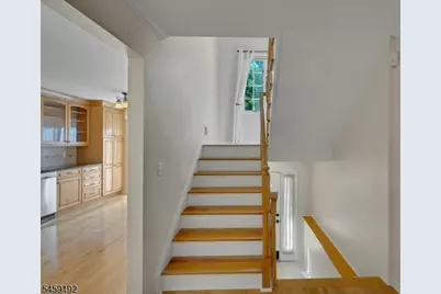 16 Joanne Dr, Denville, NJ 07834 - Photo 2