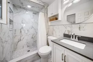 305 Michaels Ct, Woodbridge Township, NJ 07095 - Photo 12