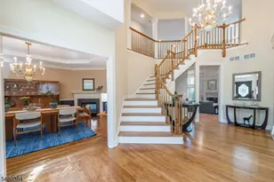 16 Trinity Pl, Warren Township, NJ 07059 - Photo 8