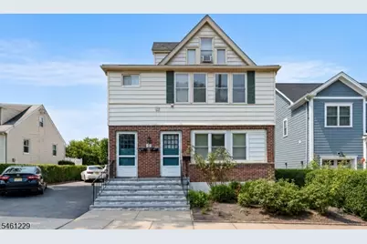 30 Aubrey St #3, Summit, NJ 07901 - Photo 2