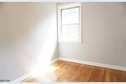 736 Audrey Dr Unit #1, Rahway, NJ 07065 - Photo 4