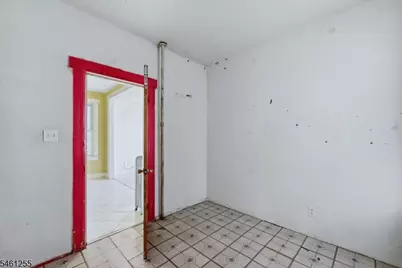 490 E 27th St, Paterson, NJ 07514 - Photo 26