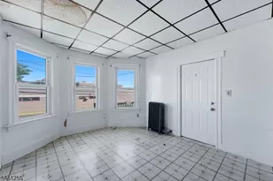 490 E 27th St, Paterson, NJ 07514 - Photo 18