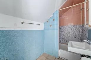 490 E 27th St, Paterson, NJ 07514 - Photo 36