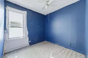 490 E 27th St, Paterson, NJ 07514 - Photo 12
