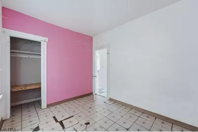490 E 27th St, Paterson, NJ 07514 - Photo 14