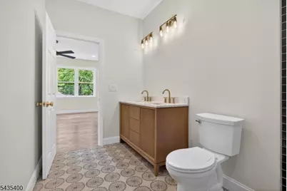 35 Stanhope Rd, Sparta Township, NJ 07871 - Photo 24