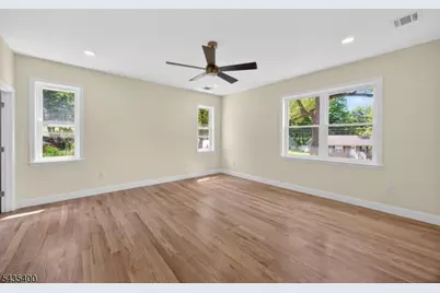 35 Stanhope Rd, Sparta Township, NJ 07871 - Photo 28